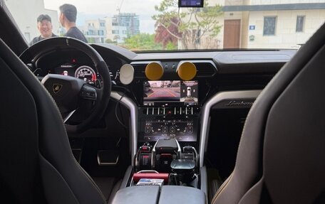 Lamborghini Urus I, 2022 год, 20 135 000 рублей, 10 фотография