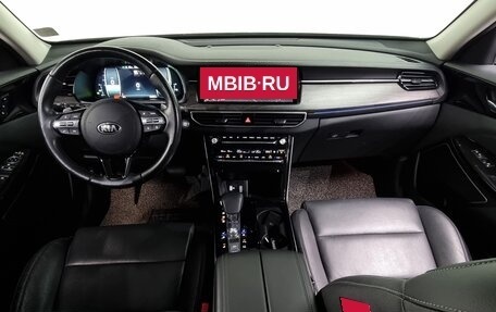 KIA K7, 2021 год, 2 322 013 рублей, 12 фотография