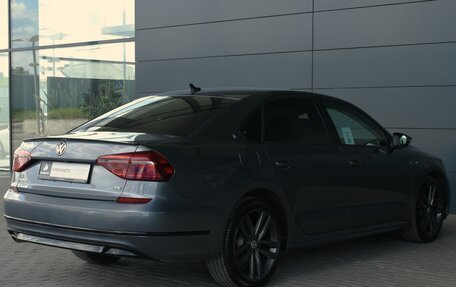 Volkswagen Passat B8 рестайлинг, 2017 год, 1 866 000 рублей, 6 фотография