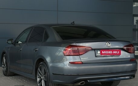 Volkswagen Passat B8 рестайлинг, 2017 год, 1 866 000 рублей, 4 фотография