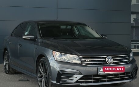 Volkswagen Passat B8 рестайлинг, 2017 год, 1 866 000 рублей, 3 фотография