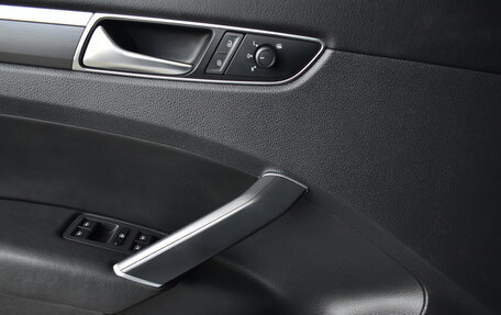 Volkswagen Passat B8 рестайлинг, 2017 год, 1 866 000 рублей, 14 фотография