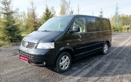 Volkswagen Multivan T5, 2008 год, 1 330 000 рублей, 1 фотография
