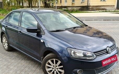 Volkswagen Polo VI (EU Market), 2011 год, 520 000 рублей, 3 фотография