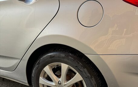 Hyundai Solaris II рестайлинг, 2012 год, 900 000 рублей, 7 фотография