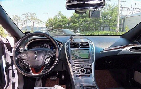 Lincoln MKZ II рестайлинг, 2020 год, 1 822 013 рублей, 12 фотография