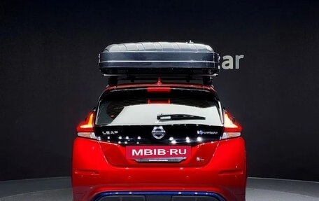 Nissan Leaf II, 2019 год, 1 475 000 рублей, 4 фотография