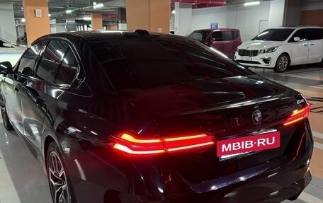 BMW 5 серия, 2025 год, 5 480 013 рублей, 4 фотография