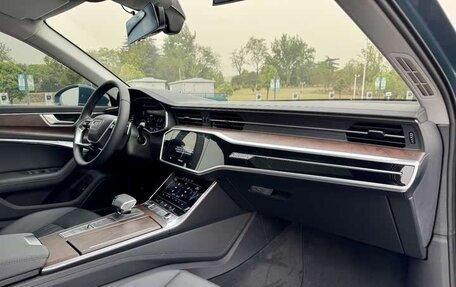Audi A6 allroad, 2021 год, 5 100 000 рублей, 14 фотография