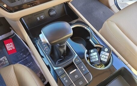 KIA Carnival III, 2021 год, 2 000 012 рублей, 12 фотография