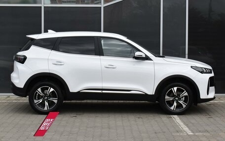 Chery Tiggo 4 I рестайлинг, 2025 год, 1 960 000 рублей, 5 фотография