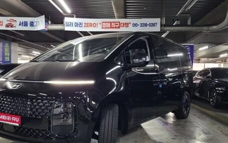 Hyundai Staria, 2022 год, 3 330 000 рублей, 2 фотография