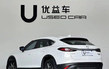 Mazda CX-4, 2021 год, 1 560 000 рублей, 6 фотография
