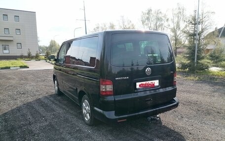 Volkswagen Multivan T5, 2008 год, 1 330 000 рублей, 2 фотография