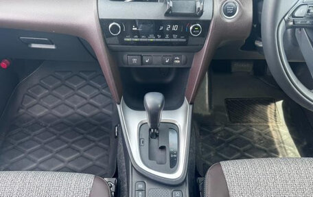 Toyota Yaris Cross, 2022 год, 1 350 055 рублей, 14 фотография