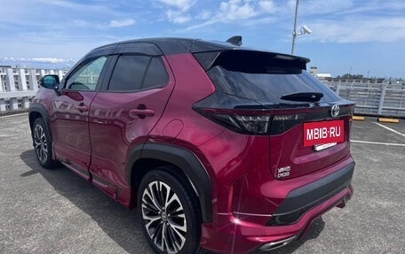 Toyota Yaris Cross, 2022 год, 1 350 055 рублей, 7 фотография