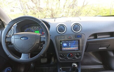 Ford Fusion I, 2006 год, 320 000 рублей, 4 фотография