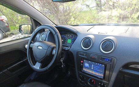 Ford Fusion I, 2006 год, 320 000 рублей, 6 фотография