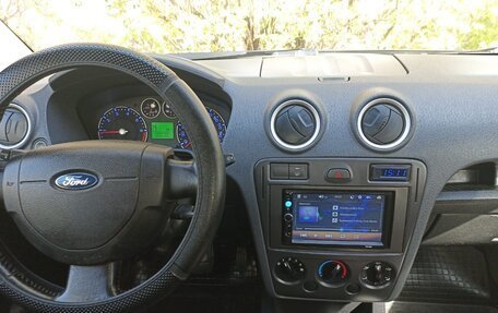 Ford Fusion I, 2006 год, 320 000 рублей, 8 фотография