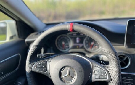 Mercedes-Benz A-Класс, 2017 год, 1 650 000 рублей, 11 фотография