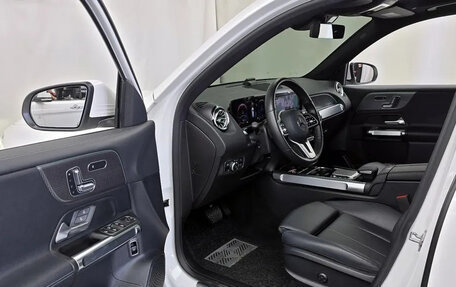 Mercedes-Benz GLB, 2021 год, 2 700 000 рублей, 8 фотография