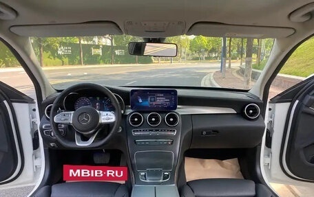 Mercedes-Benz C-Класс, 2021 год, 2 100 000 рублей, 13 фотография