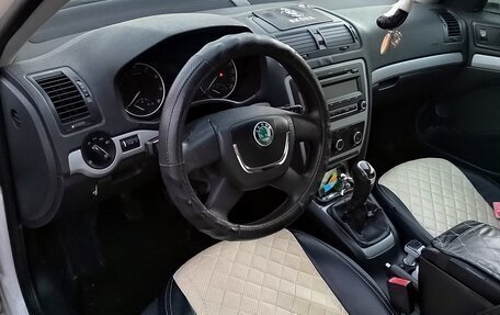 Skoda Octavia, 2012 год, 800 000 рублей, 7 фотография