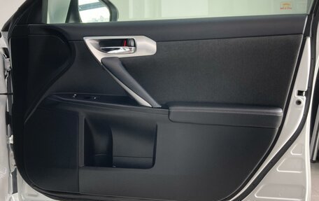 Lexus CT I рестайлинг, 2013 год, 1 850 000 рублей, 19 фотография