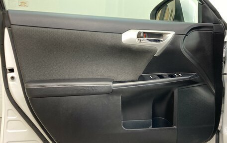 Lexus CT I рестайлинг, 2013 год, 1 850 000 рублей, 18 фотография