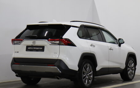 Toyota RAV4, 2021 год, 3 081 000 рублей, 5 фотография