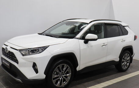 Toyota RAV4, 2021 год, 3 081 000 рублей, 3 фотография