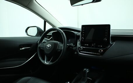 Toyota Corolla, 2021 год, 2 860 000 рублей, 3 фотография