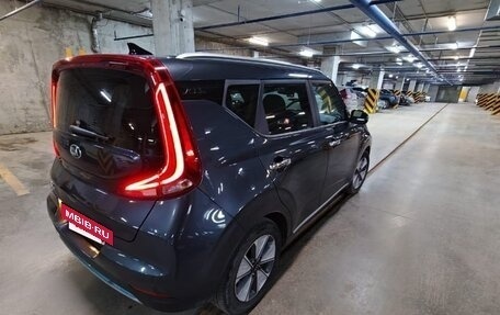 KIA Soul EV, 2019 год, 2 590 000 рублей, 2 фотография