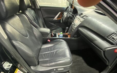 Toyota Camry, 2008 год, 700 000 рублей, 20 фотография