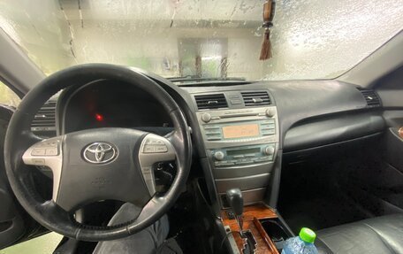 Toyota Camry, 2008 год, 700 000 рублей, 31 фотография