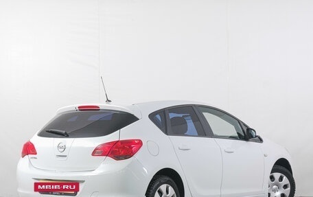 Opel Astra J, 2011 год, 769 000 рублей, 6 фотография