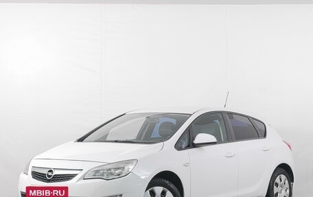 Opel Astra J, 2011 год, 769 000 рублей, 3 фотография