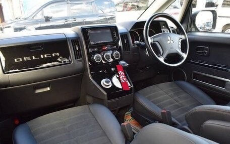 Mitsubishi Delica D:5 I, 2019 год, 2 210 000 рублей, 14 фотография