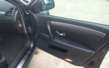 Renault Laguna III рестайлинг, 2008 год, 780 000 рублей, 8 фотография