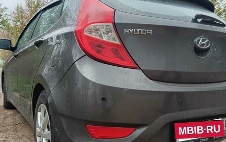 Hyundai Solaris II рестайлинг, 2012 год, 750 000 рублей, 2 фотография