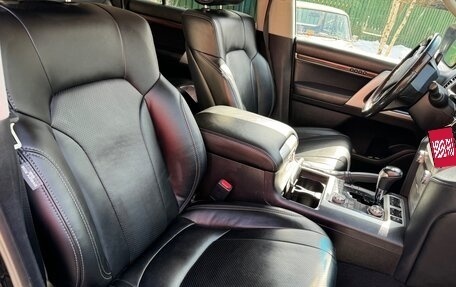 Toyota Land Cruiser 200, 2018 год, 6 700 000 рублей, 9 фотография