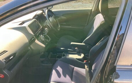 Toyota Wish II, 2016 год, 1 053 000 рублей, 13 фотография