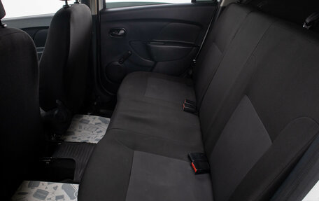 Renault Logan II, 2019 год, 749 000 рублей, 18 фотография