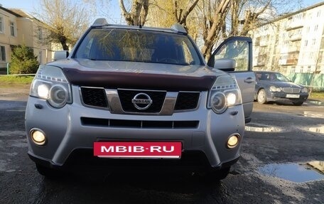 Nissan X-Trail, 2011 год, 1 040 000 рублей, 2 фотография
