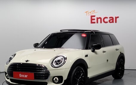 MINI Clubman, 2021 год, 2 145 000 рублей, 2 фотография
