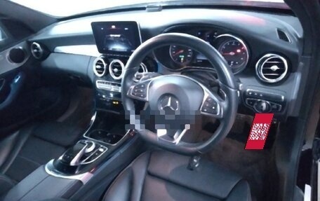 Mercedes-Benz C-Класс, 2018 год, 1 850 000 рублей, 5 фотография