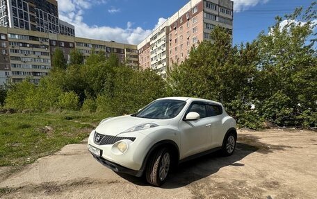 Nissan Juke II, 2012 год, 900 000 рублей, 2 фотография