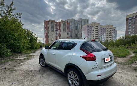 Nissan Juke II, 2012 год, 900 000 рублей, 4 фотография