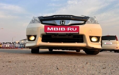 Honda Fit Shuttle I рестайлинг, 2012 год, 975 000 рублей, 6 фотография