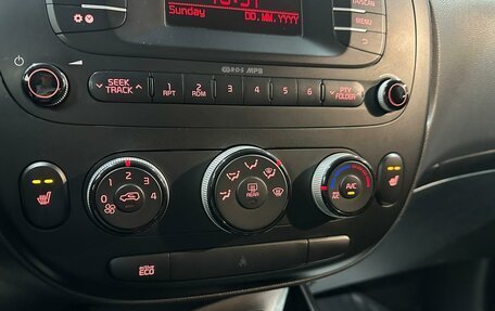 KIA Soul II рестайлинг, 2014 год, 1 215 000 рублей, 8 фотография